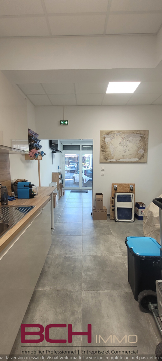 Murs commerciaux - Marseille 10�me