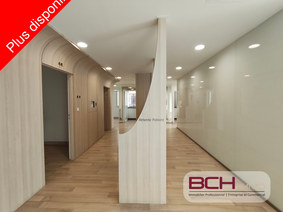 Locaux commerciaux - Aubagne