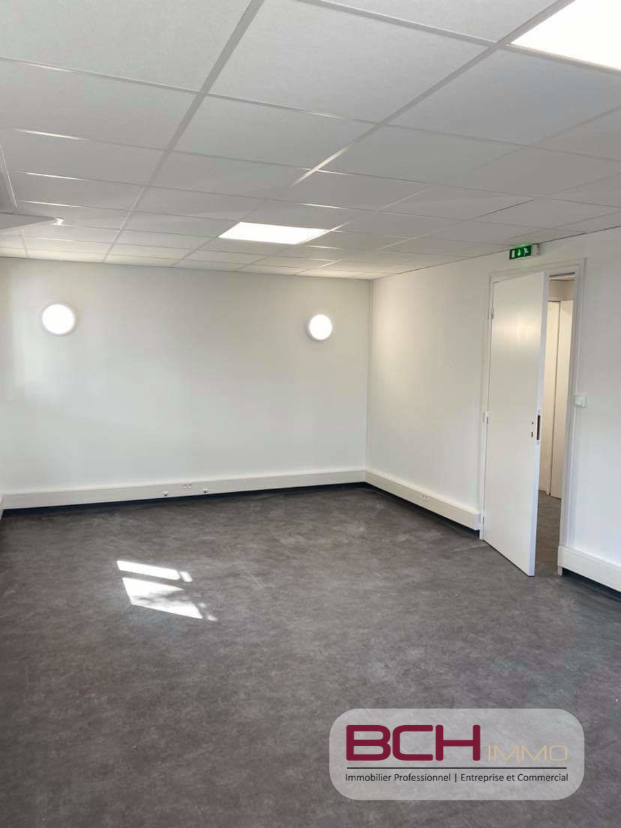 Bureau � louer avec stationnement Aubagne 13400